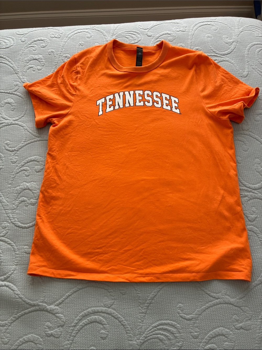 lululemon athletica Orange 'Tennessee' Short Sleeve Tee